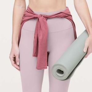 FINAL XMAS SALE! LULULEMON ALIGN PANT 28" SIZE 4